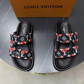 Picture of Louis Vuitton Slippers _SKULVsz35-46hnh07111199